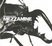 Massive Attack : Mezzanine (CD, Album, RE, RM, Bla + CD, Bla + Dlx, 20t)