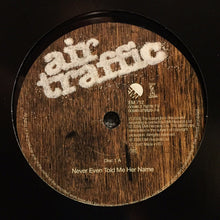 Air Traffic : Never Even Told Me Her Name (2x7", EP, Ltd, Num)