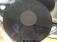 Wu Lyf : Concrete Gold/ Heavy Pop (12", S/Sided, Etch, Ltd)