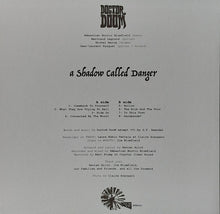 DoctoR DooM (5) : A Shadow Called Danger (LP, Ltd, Whi)