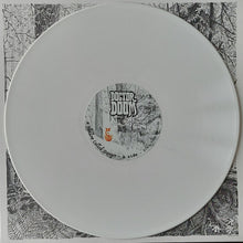 DoctoR DooM (5) : A Shadow Called Danger (LP, Ltd, Whi)