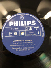 Wim Kan : Lachend Over De Loongrens (Potje Op 't Vuur, Voor 't Laatste Uur) Een Oudejaarsavondsprookje Verteld Door Wim Kan (LP, Mono)