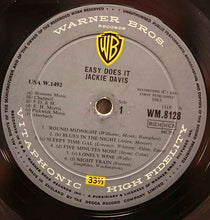 Jackie Davis : Easy Does It (LP, Album)